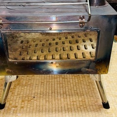 薪ストーブ本体のみの画像
