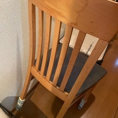 ダイニングチェアの画像