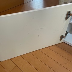 テレビボード　IKEA テレビ壁掛けの画像
