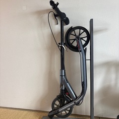 OXELO キックスケーター 大人用の画像