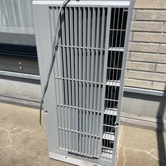 コロナ窓付けエアコンの画像