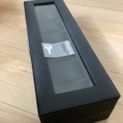 本日限りの掲載です　腕時計収納ケース 6本　ブラック　鍵付き　高級感　サイズ:W31.5 x D11.5 xH8　の画像