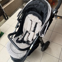 Joie3輪ベビーカーの画像
