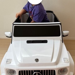 ベンツ電動ミニカーの画像