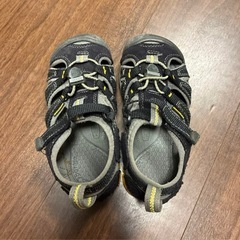 KEEN サンダル　18cmの画像
