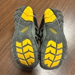 KEEN サンダル　18cmの画像