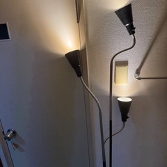 IKEA フロアーランプの画像