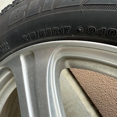 スタッドレスタイヤの画像