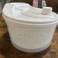 野菜水切り器　　シャッキリサラダの画像