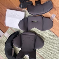 【超美品】Aprica クルリラプレミアム　チャイルドシート　新生児〜18kgの画像