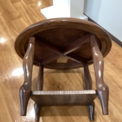 センターテーブル（ラウンド）　【町田市再生家具】　1004 マルニ製の画像