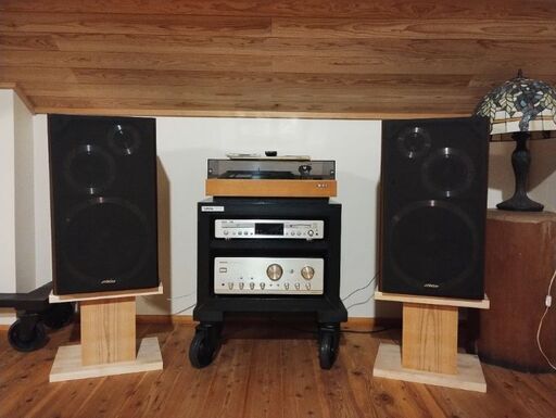 VICTOR   SX-511　自作スタンド付き
