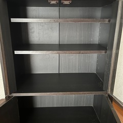 食器棚の画像