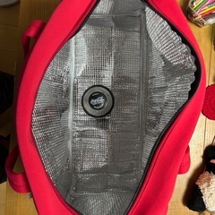 カバン型クーラーボックスの画像