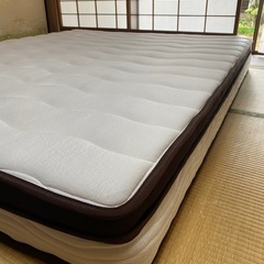 RASIK LED照明付きステージベッド　※クイーンサイズ　ボンネルコイルマットレス付きの画像