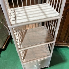 ラタン　棚　白　ホワイト　シェルフ　キャビネット　昭和レトロ　収納棚　収納家具　インテリア　オシャレ家具【幅50奥35.5高160】の画像