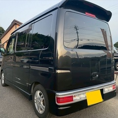 オートマの軽ターボ☆月々9千円〜分割可‼️大人気の軽ハコバン入りました！車検2年付き‼️【名義変更代込み】人気のダイハツ アトレーワゴン☆Bluetooth対応ナビ☆走行中DVD見れます☆ETC☆便利な電動スライドドア☆社外アルミ☆ドライブレコーダー付き☆そのまま乗って帰れます‼️の画像
