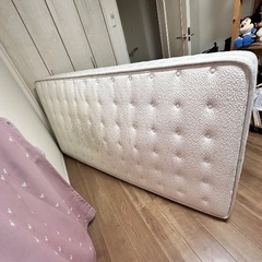 マットレスの画像