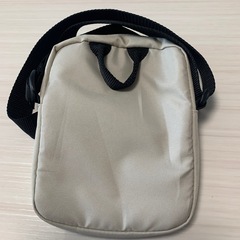 キッズ　ポシェット　新品の画像