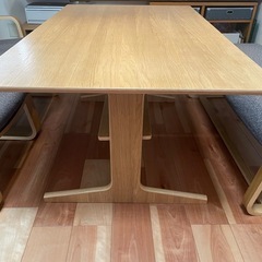 無印良品　リビングにもダイニングもつかえるテーブル&ソファ&ベンチの画像