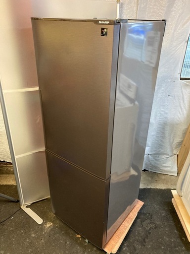 冷蔵庫 シャープ 271L 2018年製