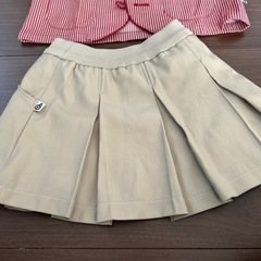 山王幼稚園制服の画像