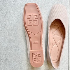 【ベージュ】フラットシューズ 23.5cm スクエアトゥ 快適 柔らかいの画像