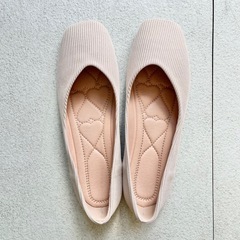 【ベージュ】フラットシューズ 23.5cm スクエアトゥ 快適 柔らかいの画像