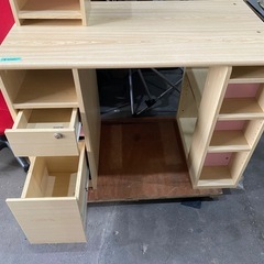 ⭐️土日のみ営業中⭐️木製シンプル学習机の画像