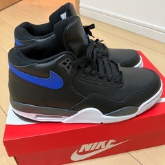 NIKE スニーカーの画像