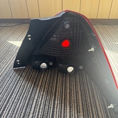 ホンダ オデッセイ
テールランプRB1、RB2の画像