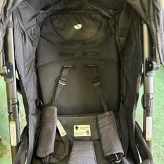 【美品】Joie ジョイー ライトトラックス デニム クッション付の画像