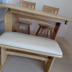 折りたたみダイニングセットの画像