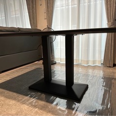 セラミックテーブルの画像