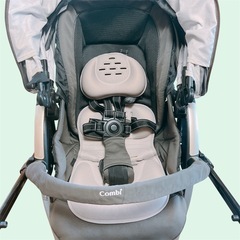 《美品》新生児から使用🙆‍♀️傘のような大きなサンシェードで赤ちゃんを守るcombi最上位モデルアンブレッタベビーカーの画像