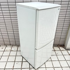 【美品】シャープ ノンフロン冷凍冷蔵庫 137L 動作品の画像