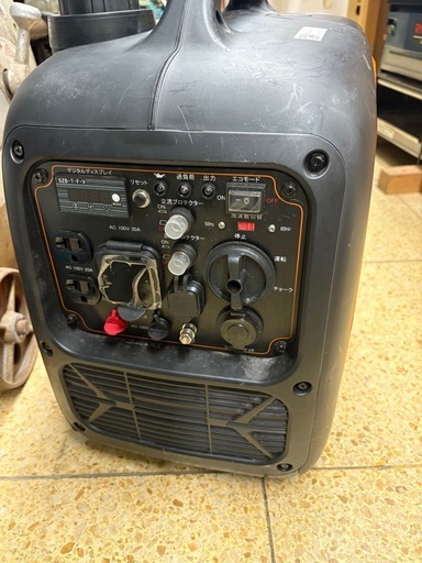 《リユースマン倉敷》インバイダー発電機 GR3800i