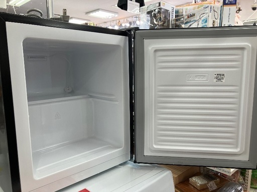 MAXZEN 1ドア冷凍庫 JF033HM01WH 33L MAXZEN マクスゼン 33L 冷凍庫 1ドア 右開き 前開き JF033HM01WH