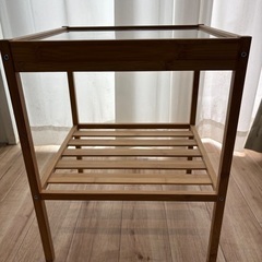 IKEA サイドテーブル　NESNAの画像
