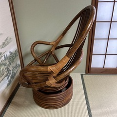 NO.2 　ラタン製 アーチ型チェアの画像