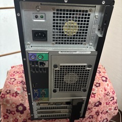 【決まりました】【残念なPC】電源ボタンを押しても電源が入りません。後ろのリセットボタンを押している間はCPUファンが回るので通電はしているようです。BDドライブやカードリーダーも付いているので、他のPCへの載せ替え用にも使えると思います。の画像