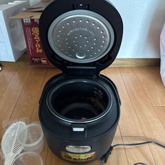 3.0合炊き炊飯器の画像