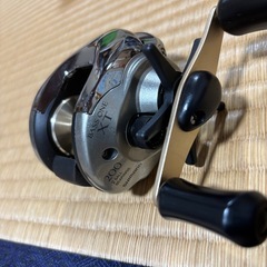 シマノ バスワンXT 200  bass one の画像