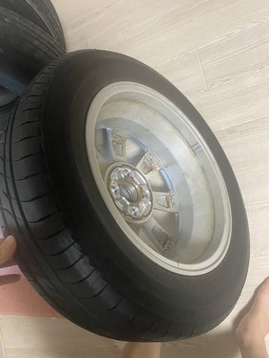 トヨタアクア、純正ホイール・タイヤ4本セット