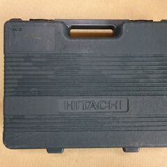 古い日立製インパクトドライバーの画像