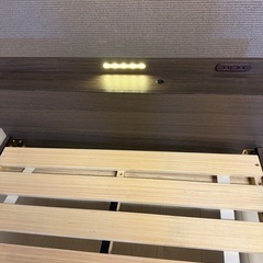シングルベッドフレームの画像