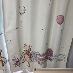 【遮光カーテン】ディズニー　プーさんの画像