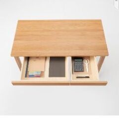 無印良品のオークデスクの画像