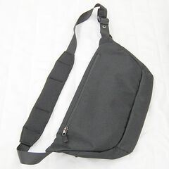 情熱価格 肩ピタショルダー ボディバッグ ブラック 幅45×高さ18×まち7cm 黒 札幌市 清田区 平岡の画像