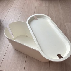 【格安】IKEAケーブル収納　配線ボックスの画像